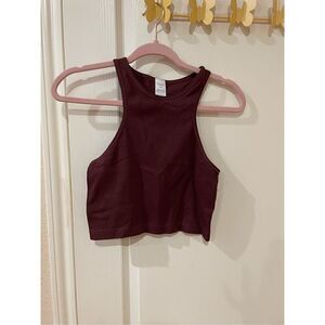 NWOT Calvin Klein Performance Women's Size Medium Burgundy Ribbed Workout Crop T